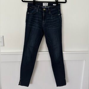 Frame Dark Skinny Denim